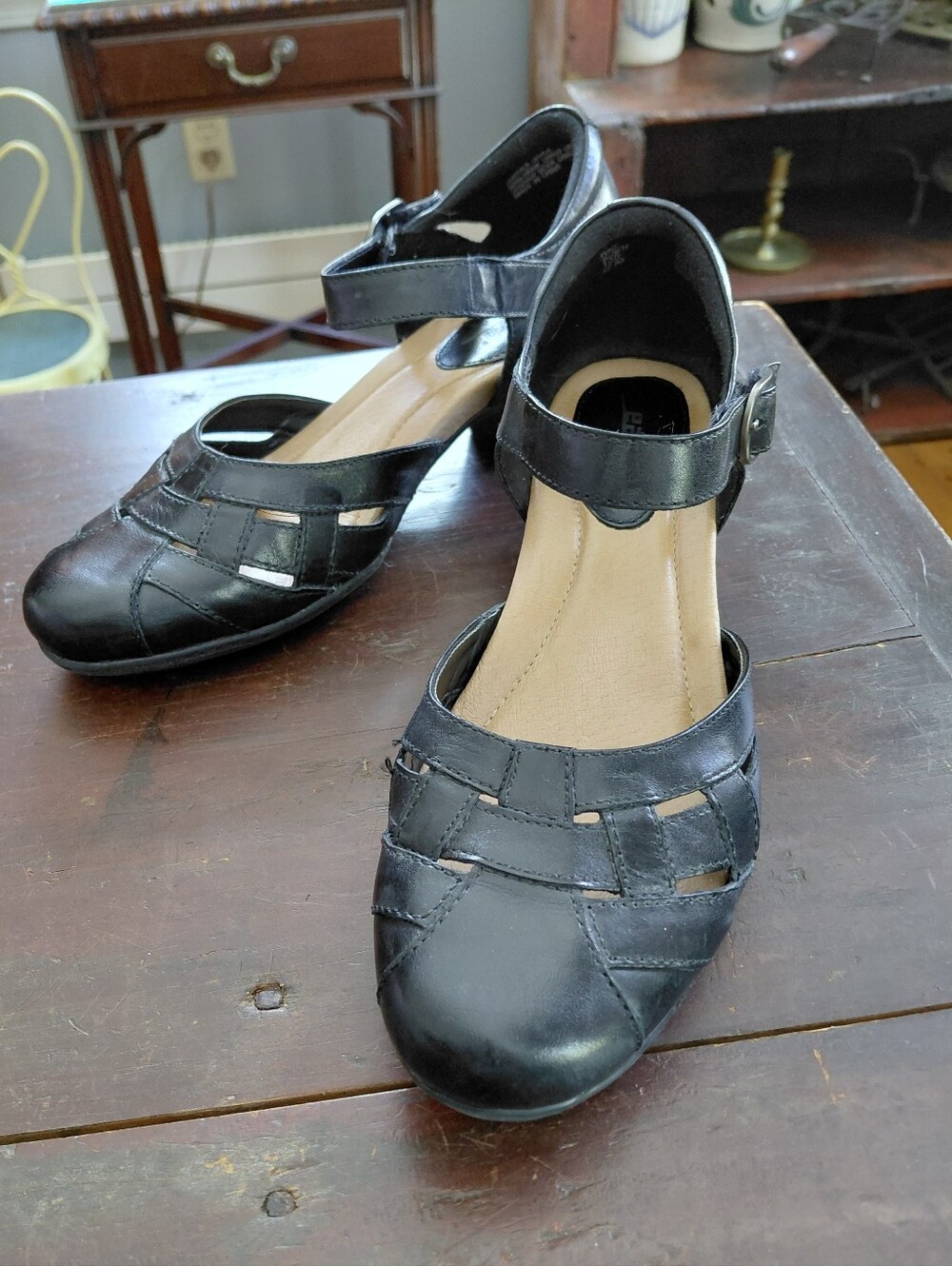 Earth black leather Lynx woven ankle strap maryjane shoes sandals Womens 10